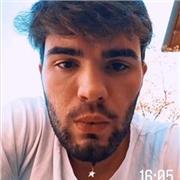 Studente universitario di ingegneria offere lezioni di matematica